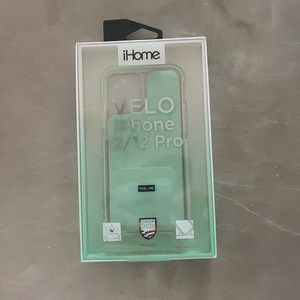 velo iPhone 12/12 Pro case. Still in box never used